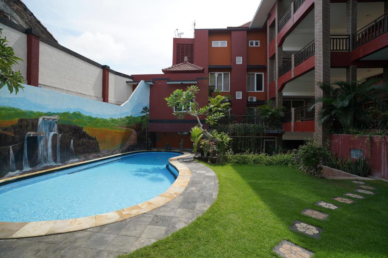 Oyo 2392 Nusa Dua Eling Inn Exterior foto